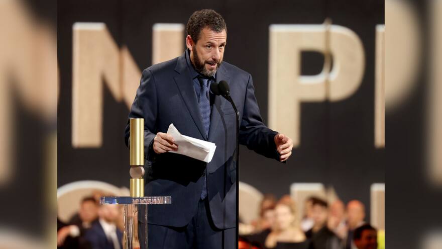 Adam Sandler recibió el premio Icon en los People’s Choice Awards
