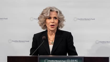 Para Jane Fonda, dos veces ganadora del Oscar, la compra de Warner por Netflix “amenaza a toda la industria del entretenimiento”