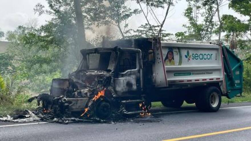 Quemaron camión de la empresa Seacor en la vía Montería – Planeta Rica