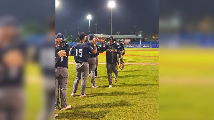 Leones pasó la escoba ante Vaqueros en Montería