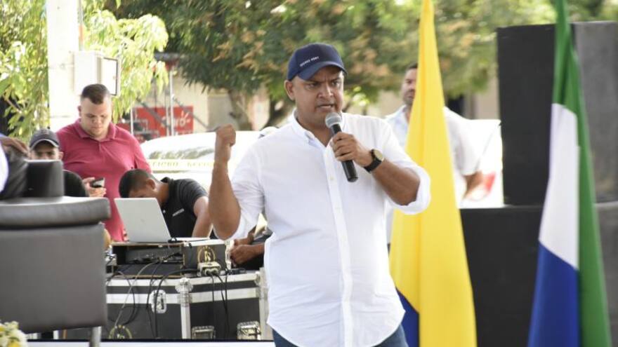 José Junior Rúa Fontalvo, alcalde de Palmar de Varela, detalló los avances del plan de pavimentación para el municipio