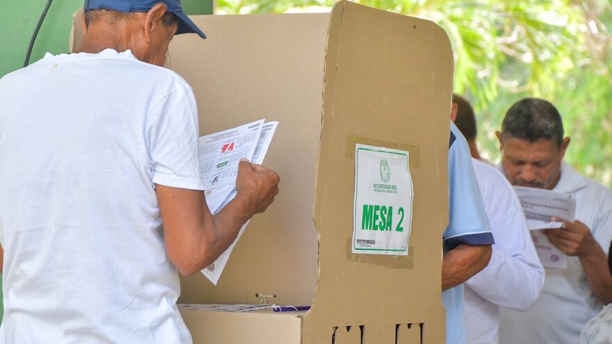 Los costeños elegidos que no han presentado cuentas al CNE
