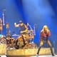 Video: Álex González, baterista de Maná, sufrió aparatosa caída durante concierto en Estados Unidos