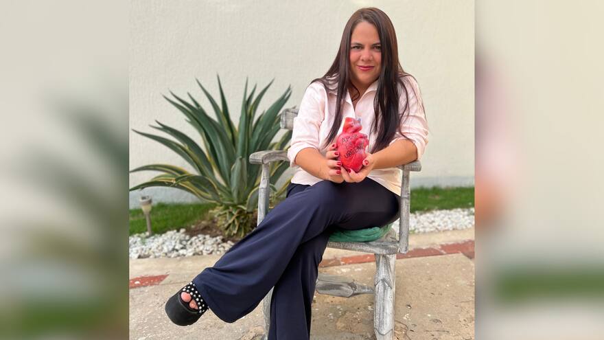 Gretta con Ganas lanza su nuevo libro ‘Obviedades. La Gurú, vol. 1’