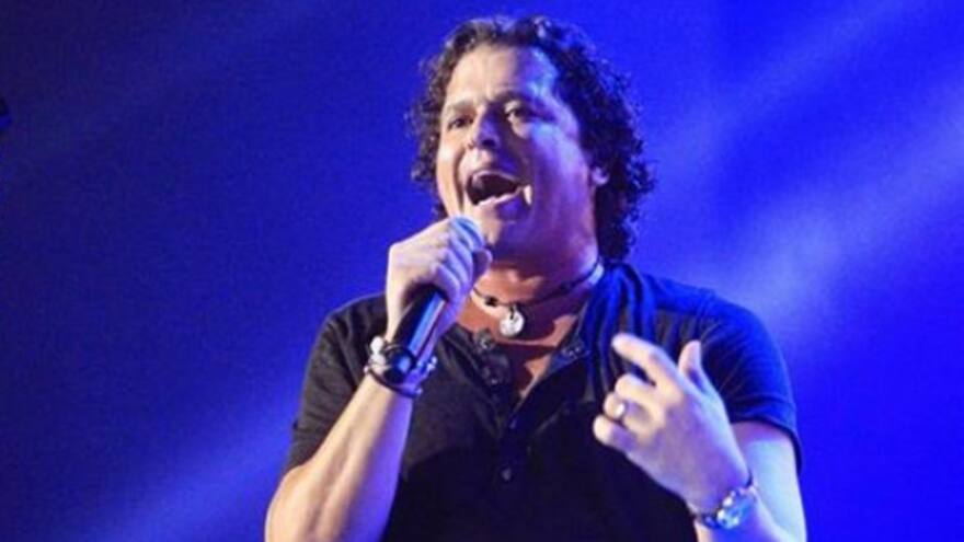 Las Vegas acoge los Grammy Latino en una jornada fría y lluviosa