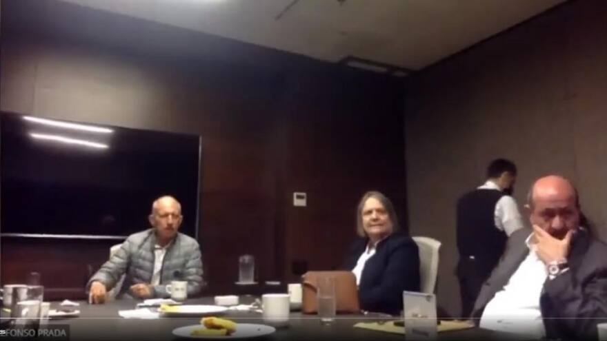 Petro pide investigar presuntas ‘chuzadas’ a su campaña presidencial