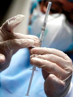 Vacunas y Epss | La columna de Cecilia López Montaño