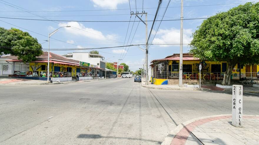 La metamorfosis de la carrera 21 para consolidarse como zona rosa