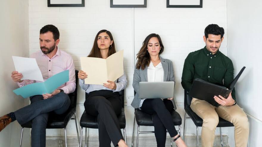 Joven renunció a su trabajo porque no le dieron el primer día libre