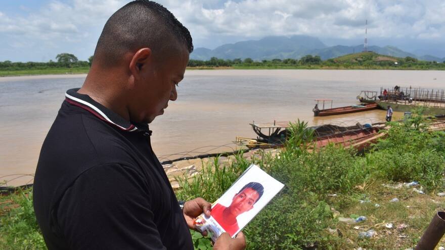 Adonais salió del Ejército cuando ellos le asesinaron a su hermano