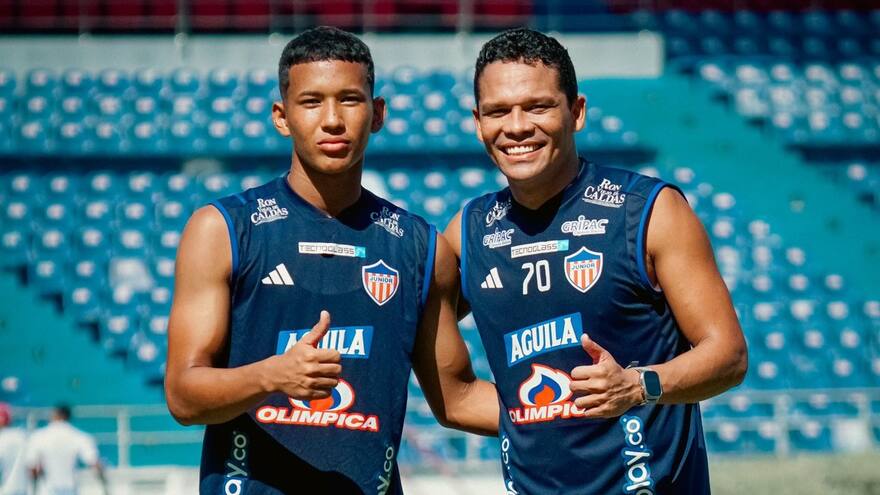 Junior vs. Universitario: un ensayo internacional