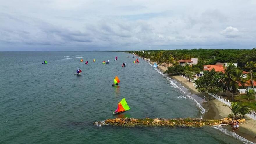 Sucre: Tolú fue epicentro de la exposición de regatas artesanales