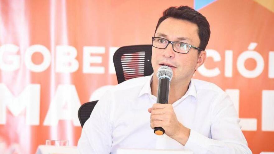 Investigan a Carlos Caicedo por laboratorio de covid-19 que aún no se entrega