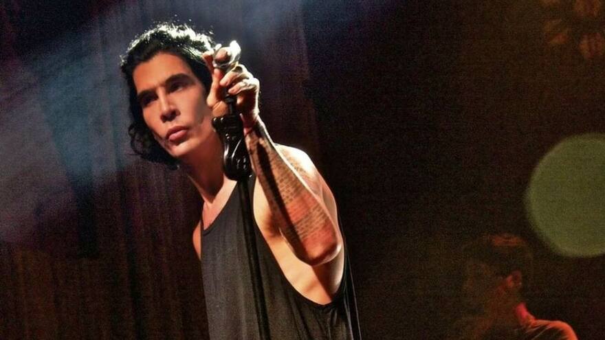 ¿Quién era Andrés Cuervo, cantante colombiano que murió en París?