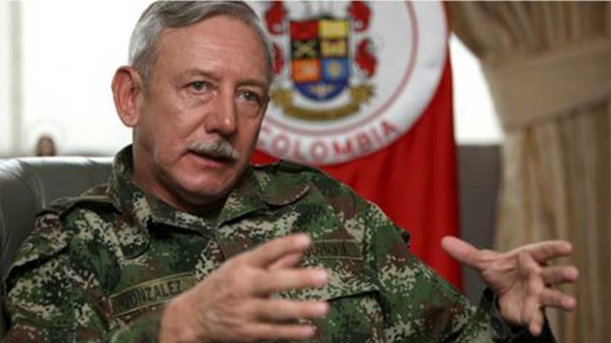 1.653 ‘falsos positivos’ le atribuyen al general (r) Óscar González