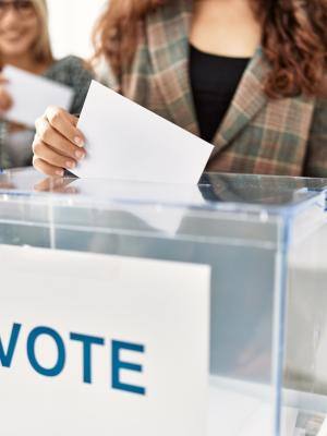 Mentadas encuestas | Columna de Katherine Diartt P.