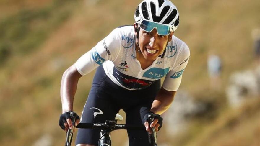 Egan Bernal se cayó durante la Vuelta a Dinamarca
