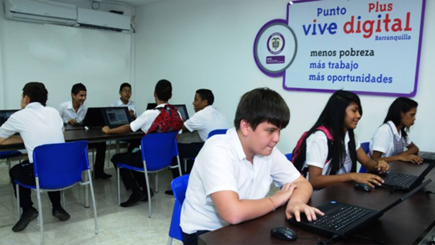 Mintic lanza ConVertic, software para la inclusión laboral de ciegos