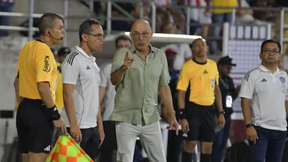 “Tenemos fe en poder repetir el título”: Alfredo Arias