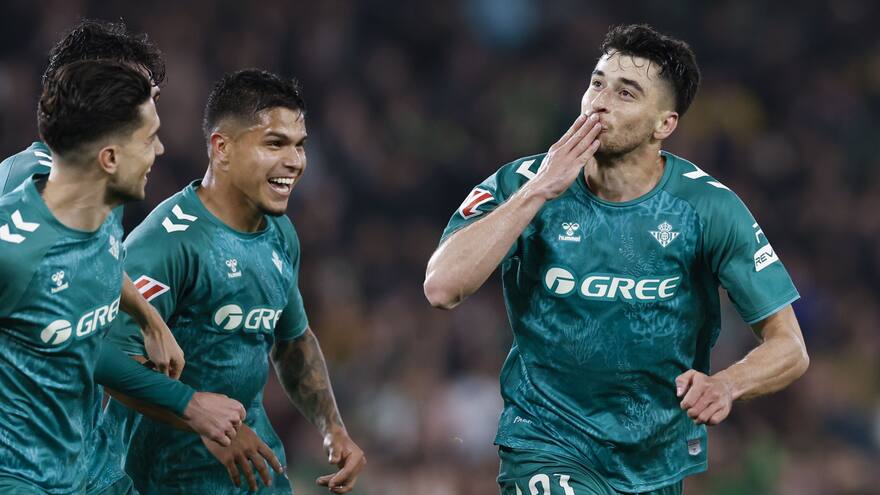 Betis 3, Real Sociedad 0: ‘Cucho’ Hernández debuta jugando 73 minutos