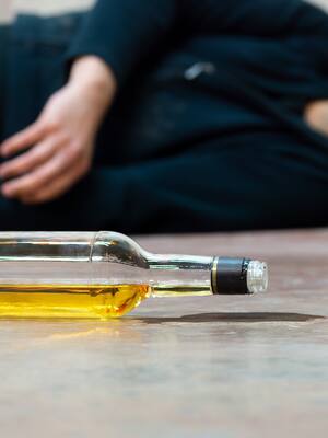 Las Navidades y el riesgo con alcohol adulterado | Los lectores escriben