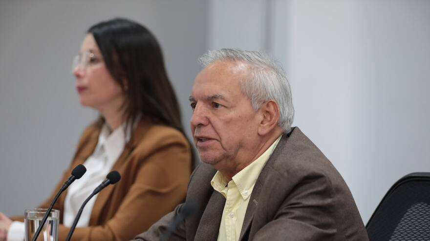 “Estamos en pleno proceso de recuperar la sostenibilidad fiscal del país”