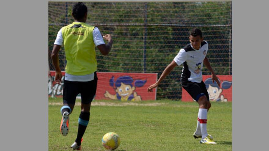 Kevin Sandoval refresca de juventud la zaga del Junior