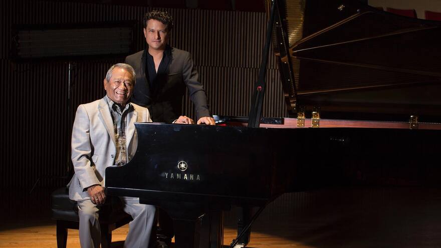 Juan Pablo, hijo de Armando Manzanero, revive al cantautor con la inteligencia artificial