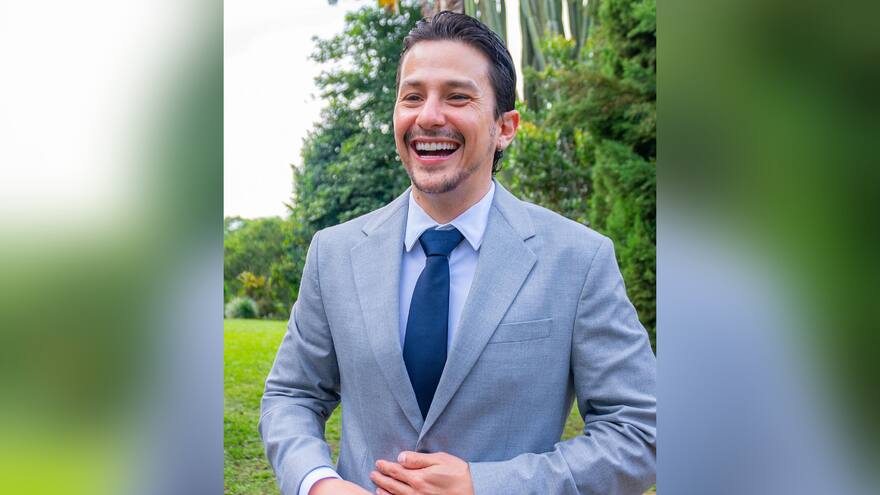 El actor Sebastián Vega reveló que sufrió de alcoholismo junto a su exesposa y cómo lo superó