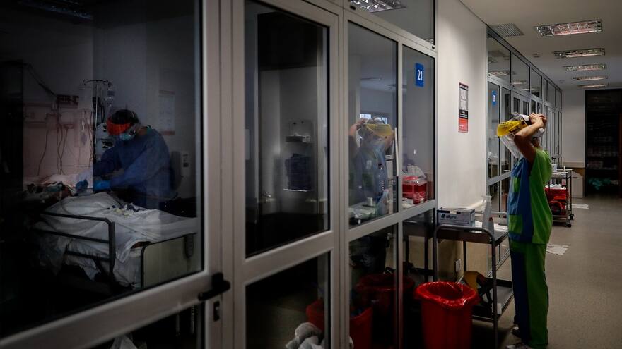 En un mes, 14 médicos y auxiliares de enfermería han fallecido en el Atlántico