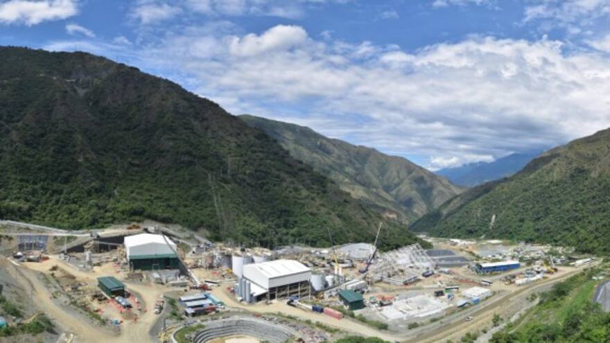 Empresa Zijin Continental Gold que sufrió atentado terrorista había advertido a Petro sobre el riesgo