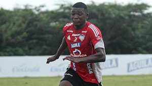 Olmos, Rivas, Canchimbo y Salazar, novedades en la convocatoria de Junior para enfrentar a Nacional
