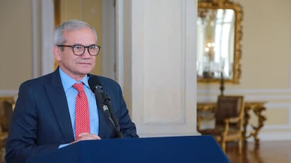 Primicia: Fiscalía radicó escrito de acusación contra Carlos Ramón González