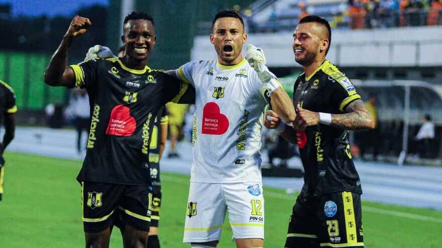 'Por fin vivo esa felicidad de marcar de tiro libre': José Luis Chunga