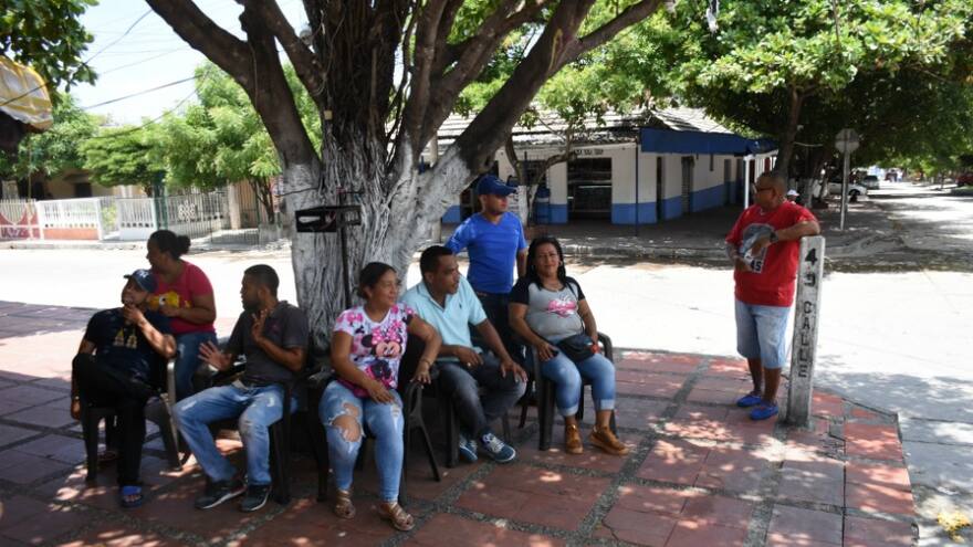 'Restaurantes no deben invadir el espacio público'