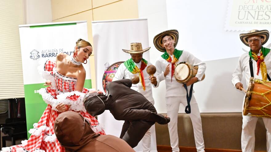 ‘La Ruta del Tumbao’ de la reina Melissa que honra declaratoria de Carnaval