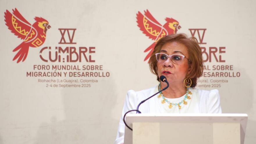 “Es indispensable lograr la regularización de predios en La Pista, La Guajira”: canciller Rosa Villavicencio