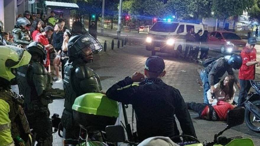 Enfrentamiento entre hinchas de Nacional y DIM deja dos muertos y 14 heridos