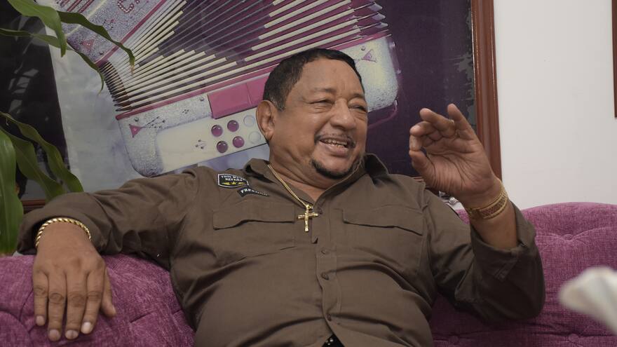 Las postales que dejó la carrera artística del juglar vallenato Lisandro Meza