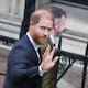 Príncipe Harry regresa al Reino Unido para batallar contra la prensa