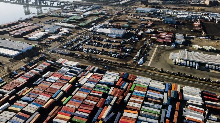 EE. UU. confirma retroceso de su economía en el segundo trimestre del año