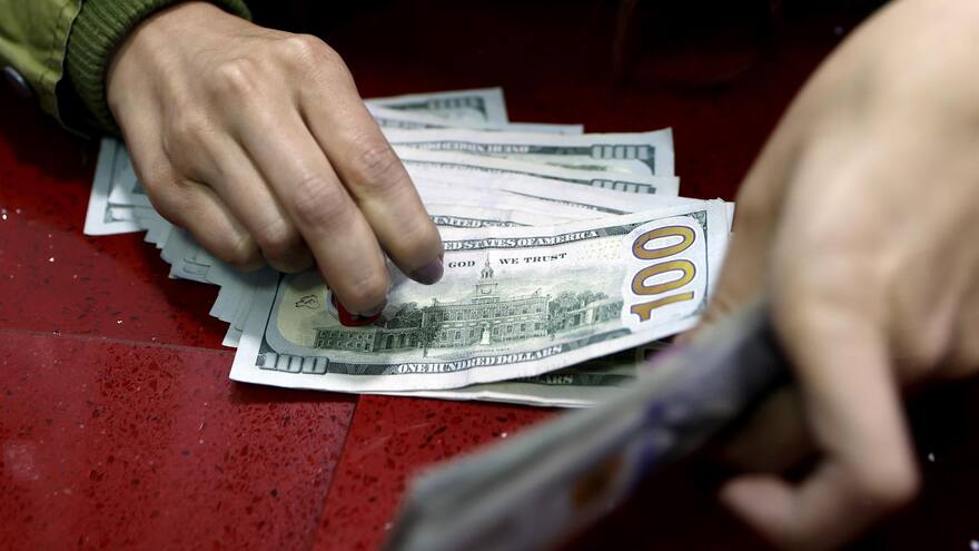 El dólar revierte su tendencia y supera los $4.600