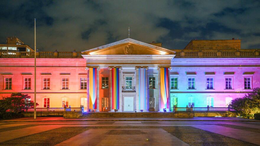 Día del Orgullo: Palacio iluminará Plaza de Armas con colores Lgbtiq+
