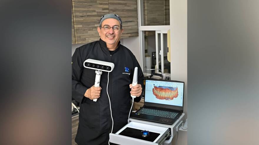 “He dejado huella en la odontología por mi calidez”: Enrique Jadad