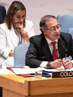 Mosaico de un rotundo fracaso