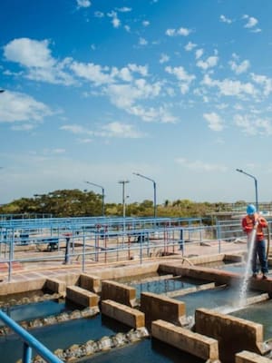 No hay agua pa’ tanta gente