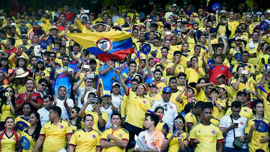 La fiesta Colombia vs Brasil también es en la Plaza de la Paz