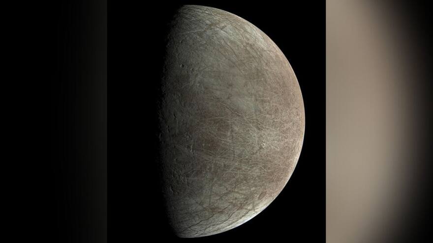 El CO₂ hallado en una luna de Júpiter aumenta posibilidad de descubrir vida