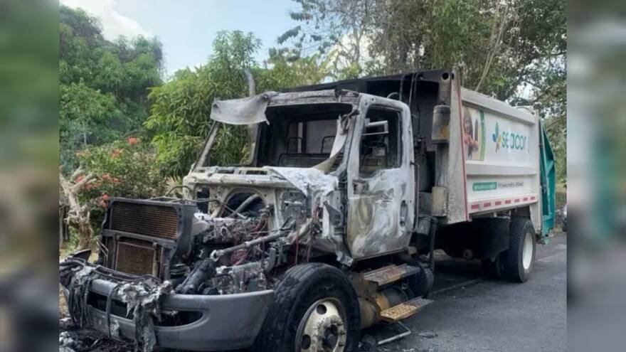 Gobernador de Córdoba rechaza la quema del carro recolector de basuras