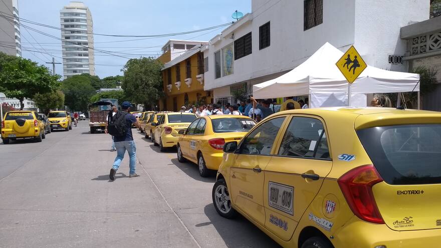 Comenzó instalación de 3.583 taxímetros en Santa Marta